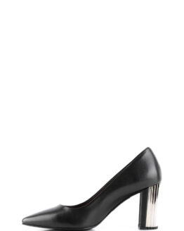 Фото вещи LeBERDES Туфли (00000008624) Женское, цвет - Чёрный, материал - Кожа