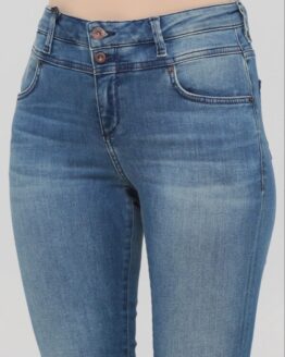 Фото вещи Mustang Jeans Зауженные джинсы (1010978) Женское цвет - Голубой материал - Хлопок