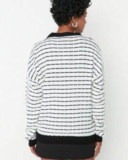 Фото вещи Trendyol Кардиган (TRL4404) Женское цвет - Чёрный материал - Акрил