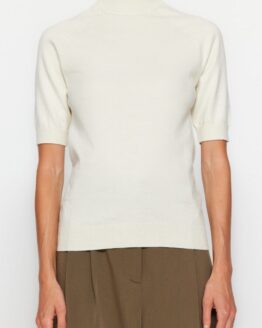 Фото вещи Trendyol Водолазка (TRL4408) Женское цвет - Белый материал - Вискоза