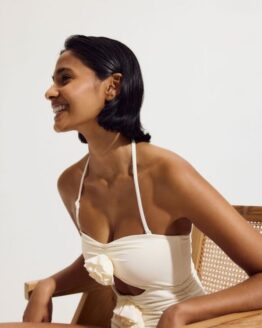 Фото вещи Reserved - Суцільний пляжний купальник - кремовий - 0867Y-01X