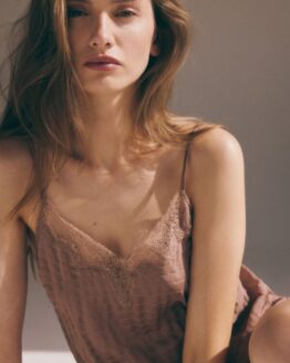 Фото вещи Reserved - Піжамний комплект з двох частин - кавовий - 1693Y-84X